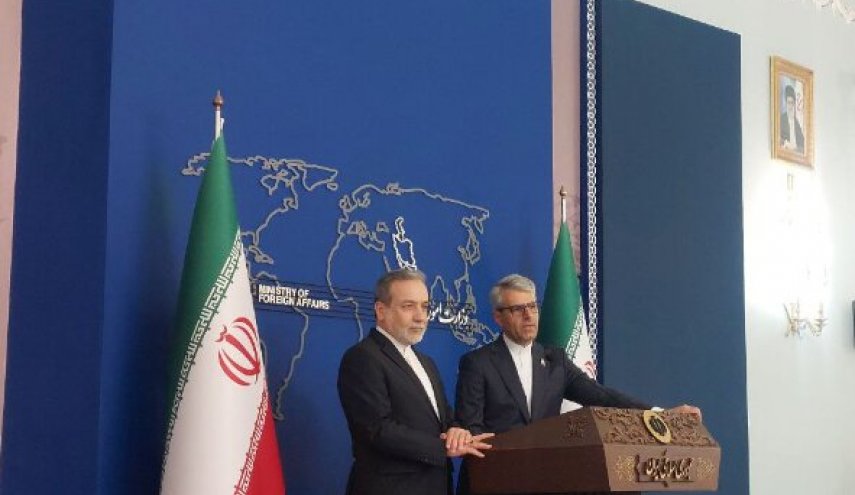 عراقچی: خبرنگاران و دیپلمات‌ها در کنار یکدیگر هستند