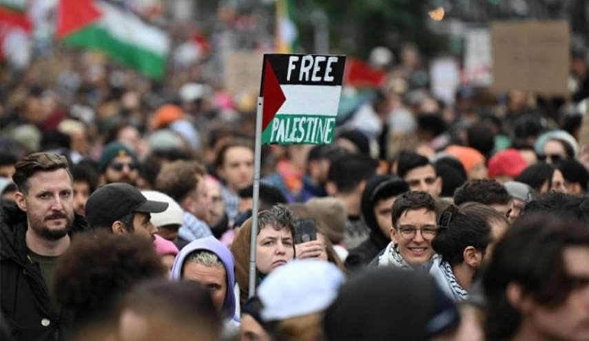 حملة ألمانية واسعة تطالب بوقف تصدير الأسلحة للكيان الصهيوني