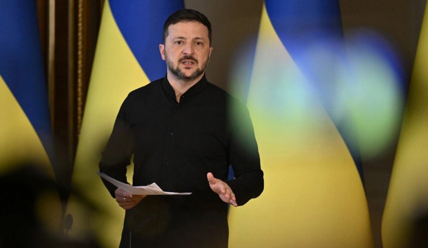 زلنسکی: بعد از دیدار ویتکاف و پوتین با ترامپ گفت وگو کردم