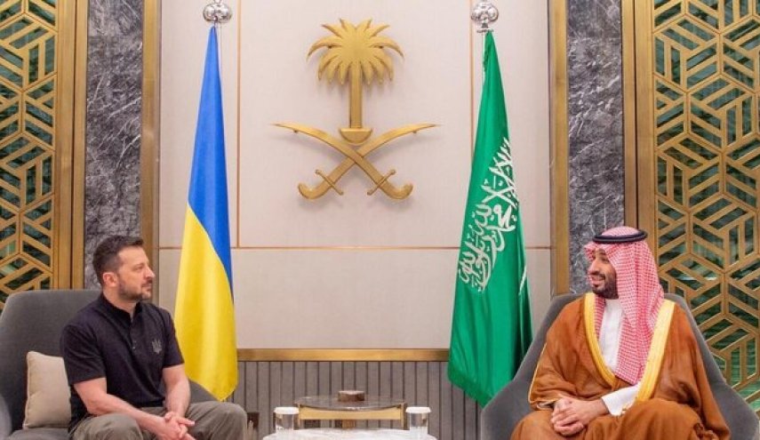 بن‌سلمان و زلنسکی تحولات اوکراین را بررسی کردند
