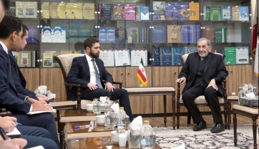 ولایتی: سرنوشت منطقه صرفا باید توسط کشورهای منطقه تعیین شود