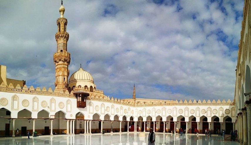 الأزهر: وهم