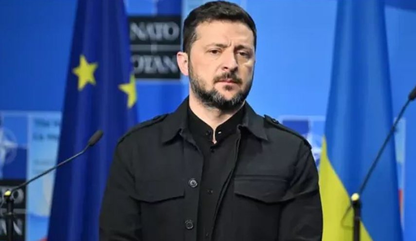 البيت الأبيض مشغول ببدلة زيلينسكي أكثر من خطة السلام!