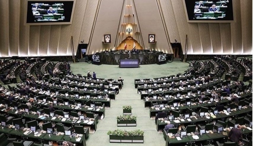 تفاصيل الاجتماع المغلق للبرلمان الإيراني حول آلية الزناد 