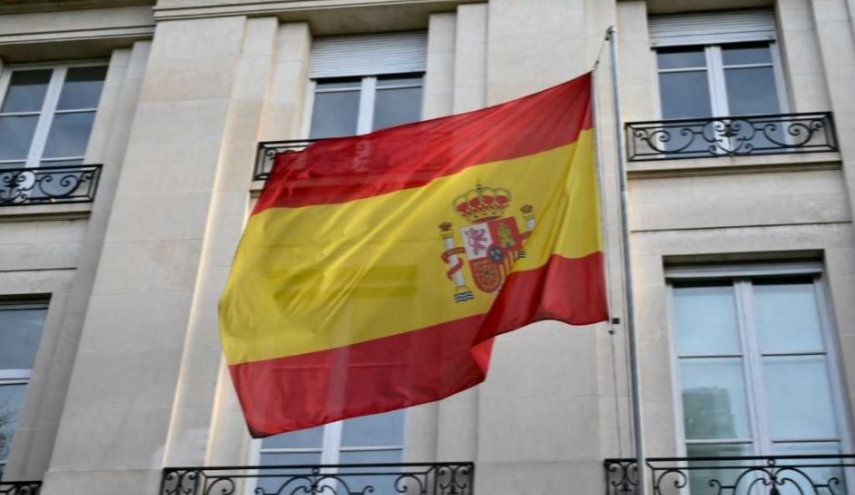 إسبانيا ترد على كيان الاحتلال باستدعاء سفيرها في تل أبيب