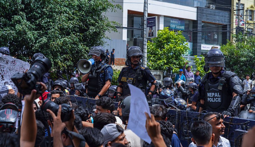 نيبال.. المحتجون يفرضون تعيين سوشيلا كاركي رئيسة وزراء جديدة