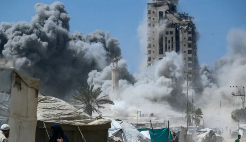 إحراق النازحين في خيامهم.. ليلة صعبة على قطاع غزة