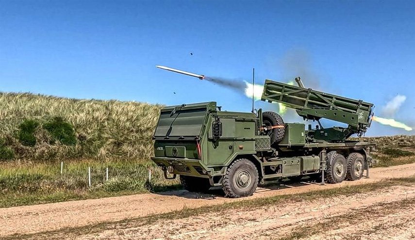 إسبانيا تلغي صفقة أسلحة ضخمة لشراء قاذفات صواريخ إسرائيلية