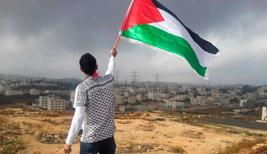 أكثر من 7500 إسرائيلي يطالبون بالاعتراف بفلسطين