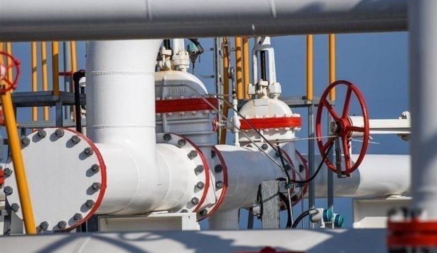  اتحادیه اروپا در حال بررسی اعمال محدودیت بر صادرات نفت روسیه است
