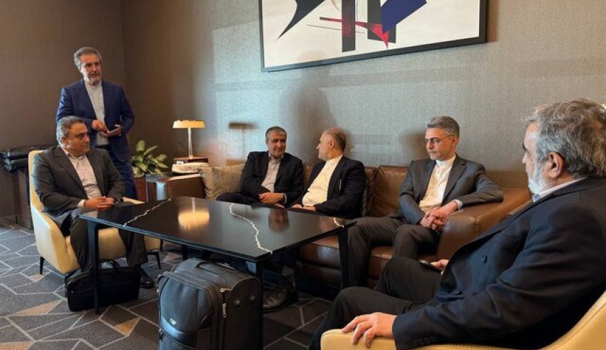 رئيس منظمة الطاقة الذرية الايرانية يصل الى موسكو