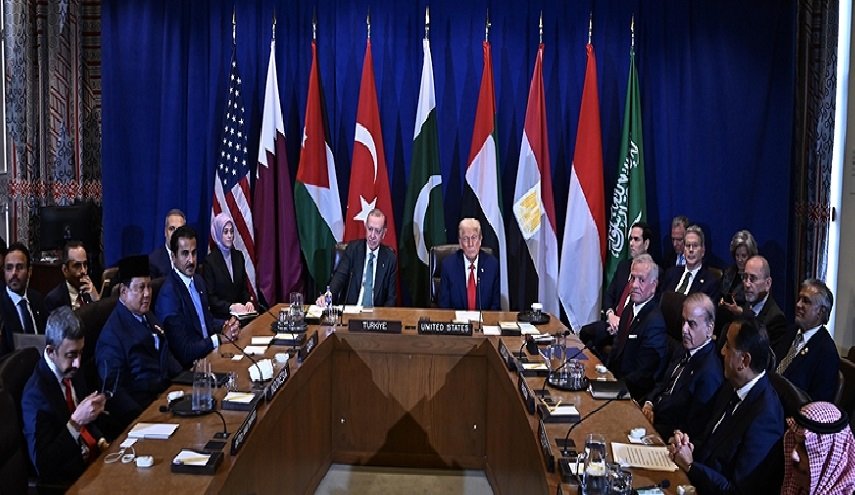 بيان عربي- إسلامي مشترك بعد لقاء ترامب  وزعماء المنطقة