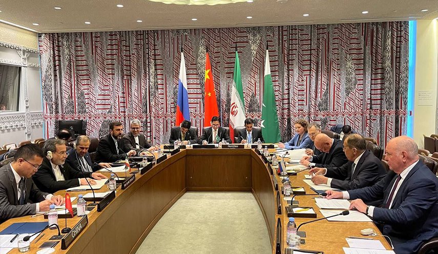 إيران والصين وروسيا وباكستان ترفض إنشاء قواعد عسكرية بأفغانستان