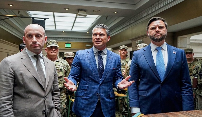 الاستدعاء المفاجئ لقيادات الجيش الأمريكي..بداية حقبة جديدة أم تحذير صارم للعسكر؟