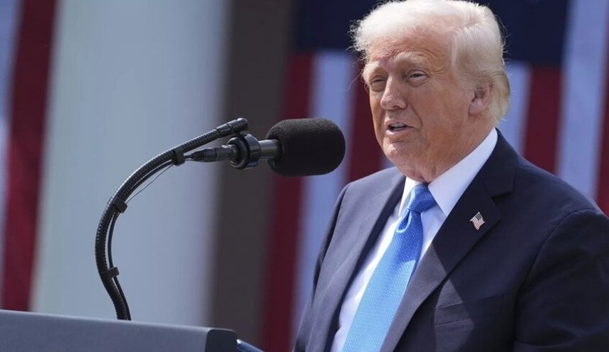 ترامب يأمر بإرسال غواصتين نوويتين لسواحل روسيا كإجراء احترازي