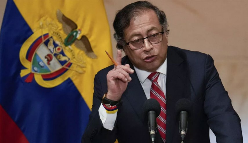 الرئيس الكولومبي يحذر من أي هجوم يستهدف أسطول الصمود