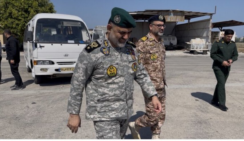 بازدید فرمانده نیروی دریایی ارتش از ایستگاه خارگ
