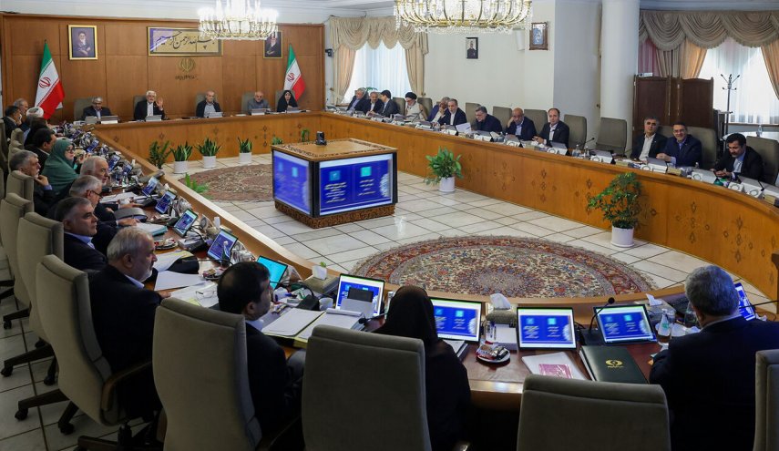 عراقجي يقدم تقريرا حول تفعيل دبلوماسية المحافظات في ايران