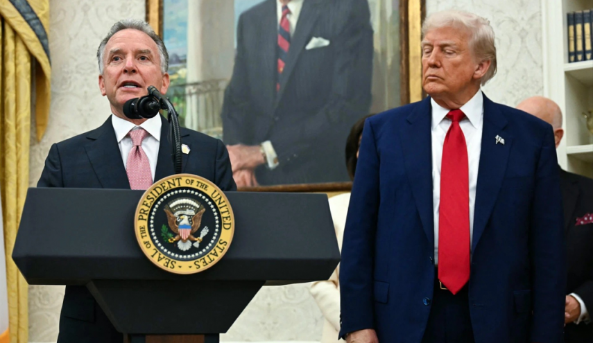 هزة في الإدارة الأمريكية: ويتکوف يعلن الاستقالة!