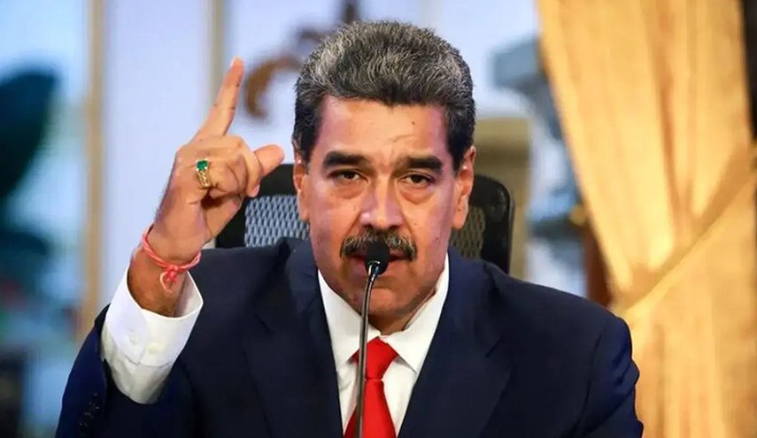 مادورو: لدينا 5 آلاف صاروخ مضاد للطائرات للتصدى للتهديدات الأمريكية