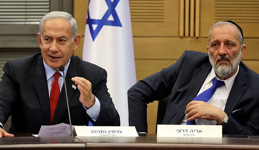 شاس تنسحب من الحكومة احتجاجًا على تأخر قانون إعفاء الحريديين