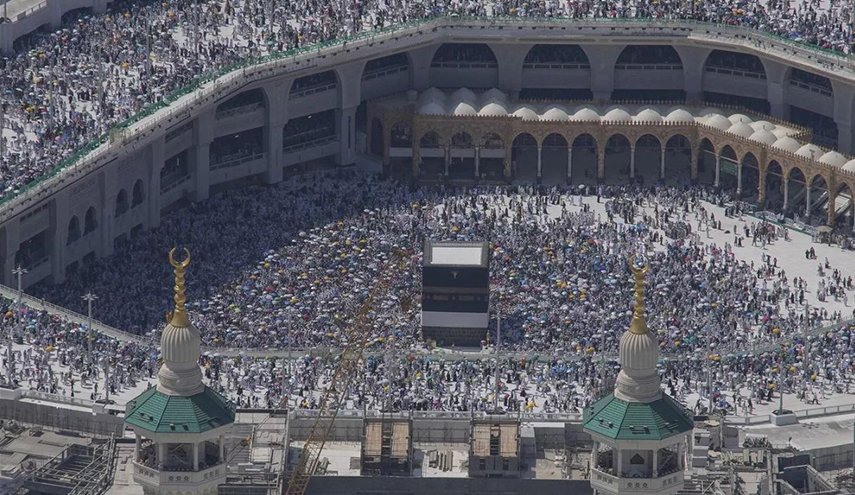  السعودية تصدر قرارا بشأن العمرة..وهذه تفاصيله