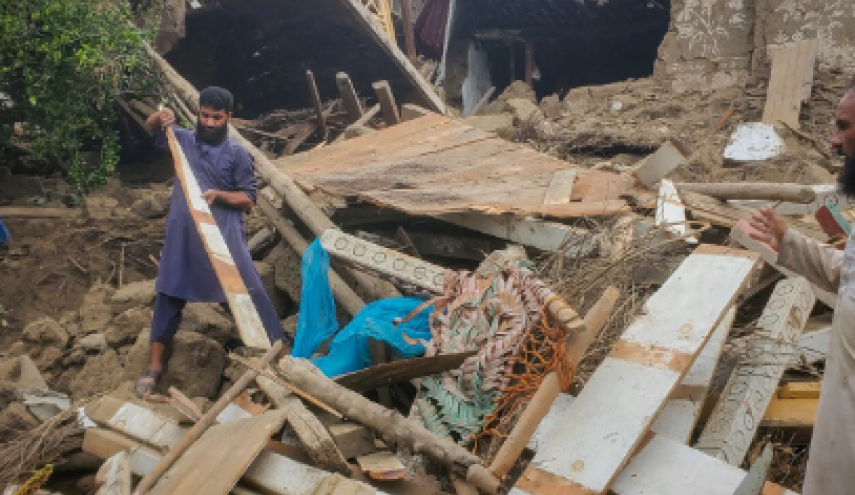 زلزله در افغانستان؛ دست کم ۱۱ کشته و ۱۸۰ مجروح 