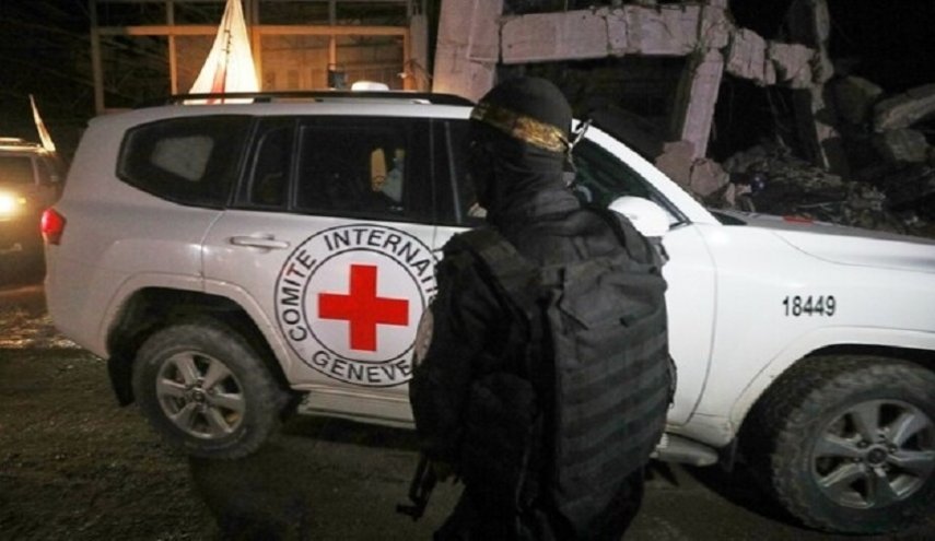 القسام: سنسلم جثة أسير إسرائيلي مساء اليوم.. التفاصيل