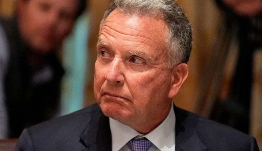 ويتكوف وكوشنير صهر ترامب يتجولان في موسكو قبيل لقائهما بوتين