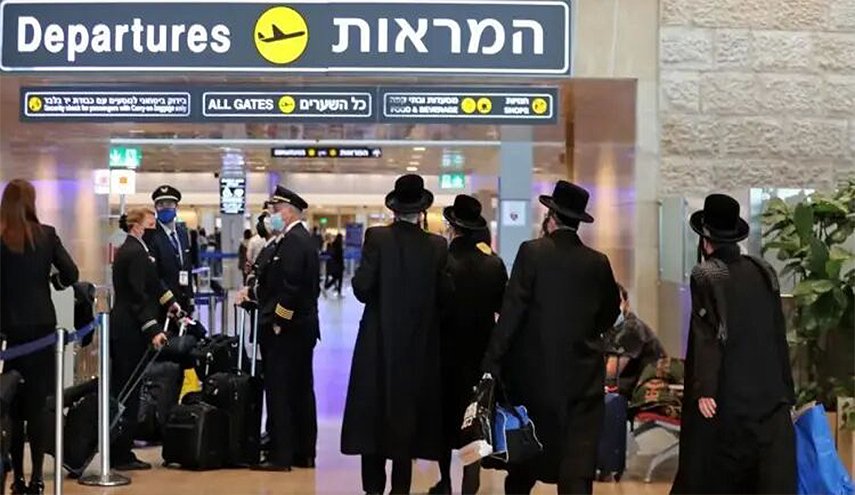 انهيار الثقة بحكومة الاحتلال يدفع عشرات الآلاف لمغادرة الكيان اللقيط