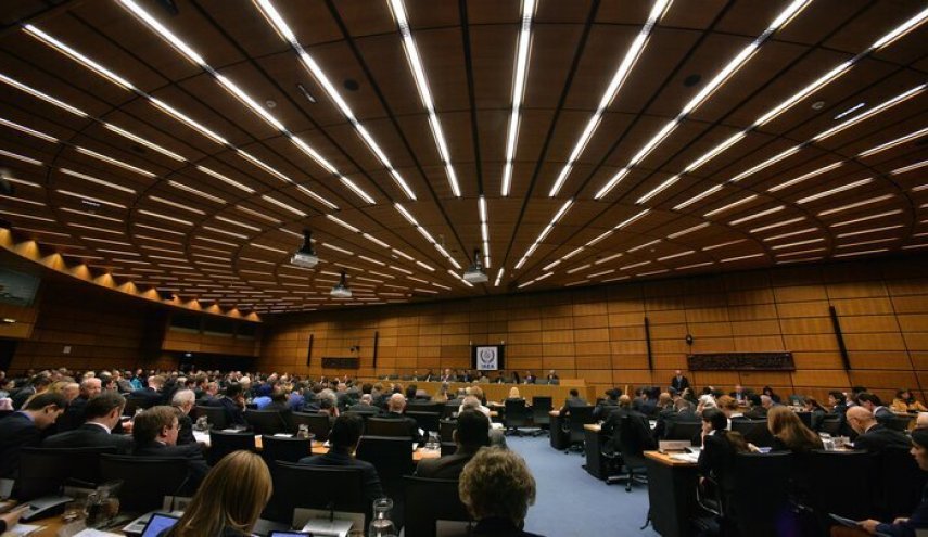 الغرب يصر على التسييس بالملف النووي ويصادق على قرار مناهض لإيران 