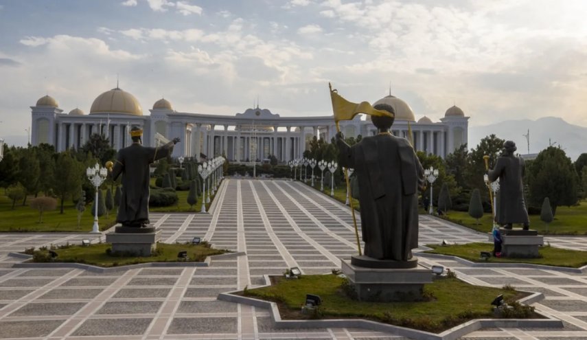 عشق‌آباد برای میزبانی مجمع بین‌المللی صلح و اعتماد آماده می‌شود