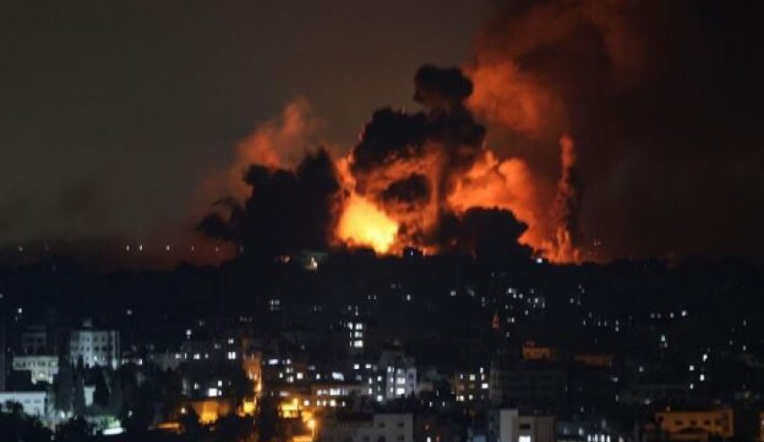 حملات رژیم صهیونیستی به شمال و جنوب نوار غزه/ یک شهید و چند زخمی در رفح