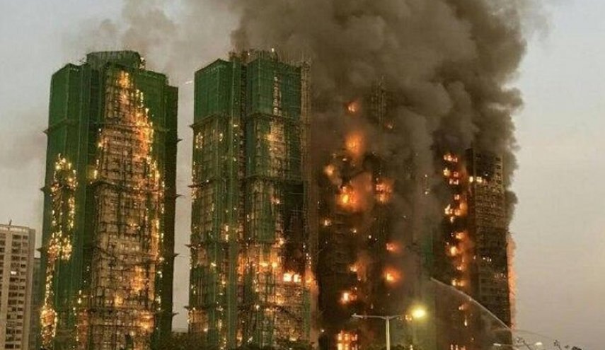 افزایش شمار جانباختگان آتش‌سوزی در هنگ‌کنگ به ۹۴ نفر