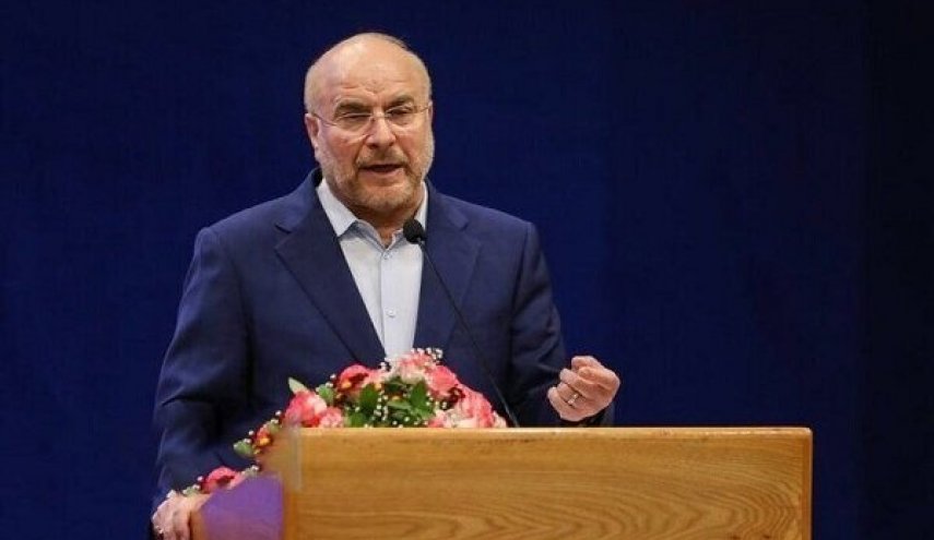 قاليباف: بفضل توجيهات قائد الثورة صمدنا أمام العدو وسيطرنا على أرضه وجوّه