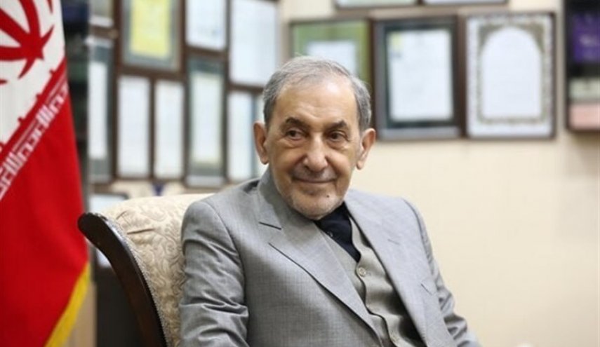 ولايتي: البيانات السياسية لاتغيّر حقيقة ملكية إيران لجزرها الثلاث 
