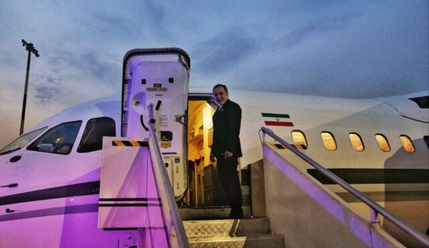 عراقچی عازم باکو شد
