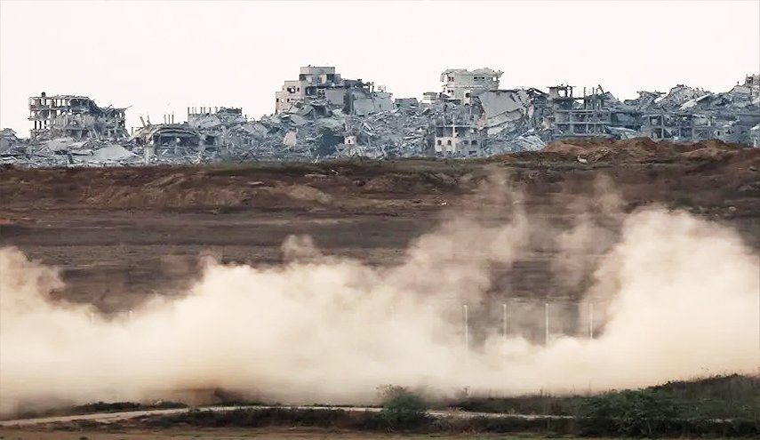 الاحتلال يواصل خرقه وقف العدوان بغارات ونسف منازل شرقي القطاع