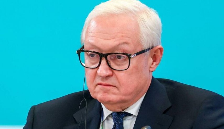 ريابكوف: ندعم إيران في إيجاد حل تفاوضي مع أمريكا