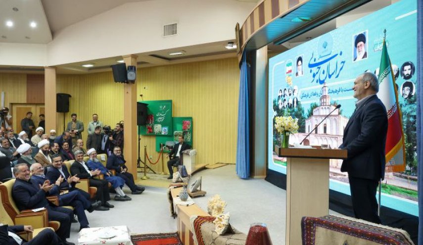 پزشکیان: کارشناسان برای حل مشکلات نسخه درست ارائه دهند/ باور کنیم «ما می‌توانیم»
