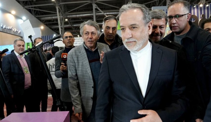 عراقچی: وزارت خارجه از صادرات محصولات فناورانه حمایت می‌کند
