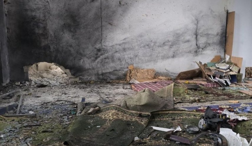 شهداء وجرحى بتفجير إرهابي استهدف مسجد الإمام علي (ع) في حمص