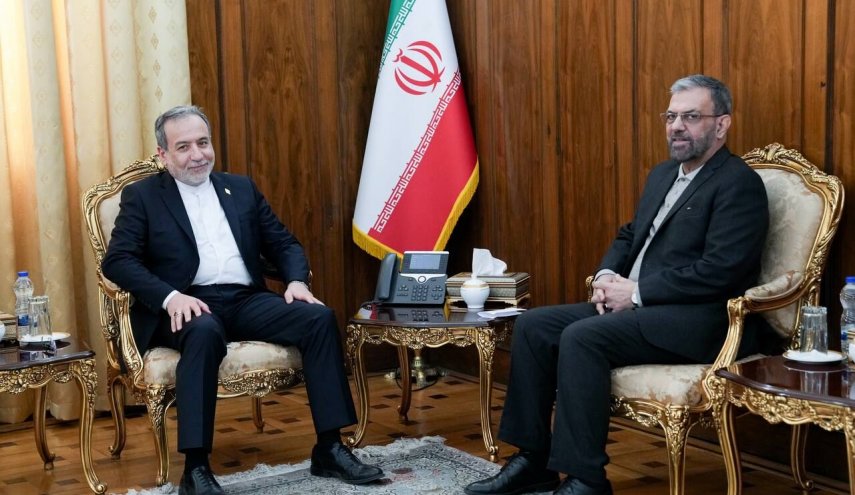 تاکید عراقچی بر تقویت مناسبات همه‌جانبه با تاجیکستان