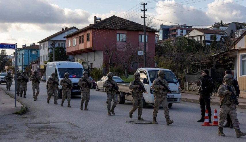 عملیات همزمان پلیس ترکیه در ۲۱ استان علیه داعش/ ۳۵۷ نفر دستگیر شدند