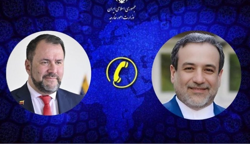 مكالمة هاتفية بين عراقجي ونظيره الفنزويلي
