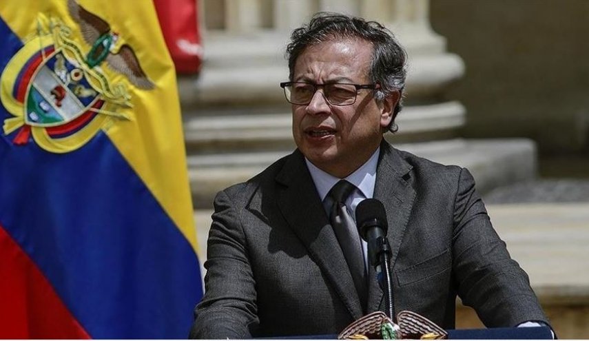 رئيس كولومبيا يشبه ترامب بهتلر ونتنياهو