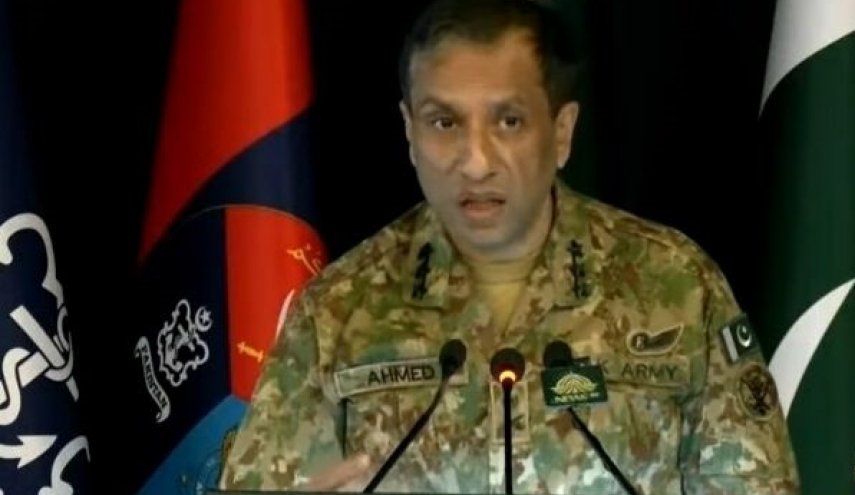 سخنگوی ارتش پاکستان: ۲۵۰۰ تروریست از سوریه به افغانستان منتقل شده‌اند