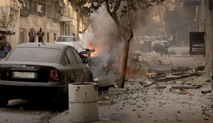 سوريا: اشتباكات عنيفة بين ’القوات الحكومية’ و’قسد’ وسط نزوح واسع