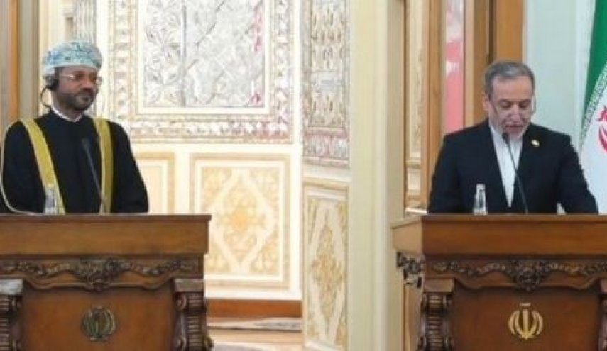 عراقچی: رایزنی ایران و عمان در همه زمینه‌ها ادامه دارد/ البوسعیدی: دیپلماسی تنها مسیری است که می تواند از تنش جلوگیری کند