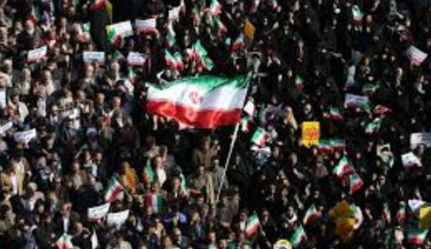 تجمع بزرگ مردمی در محکومیت تخریبگران و جنایات تروریست‌های مسلح 